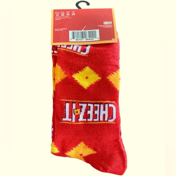 Unisex Cheez It Brand Socks 🧦 Men’s size 6-12 - Picture 3 of 5